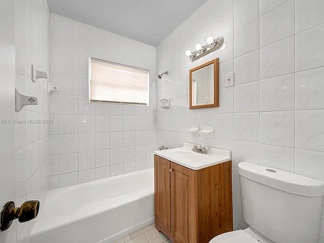 19110 NW 36th Ave # 19110, Miami Gardens FL 33056