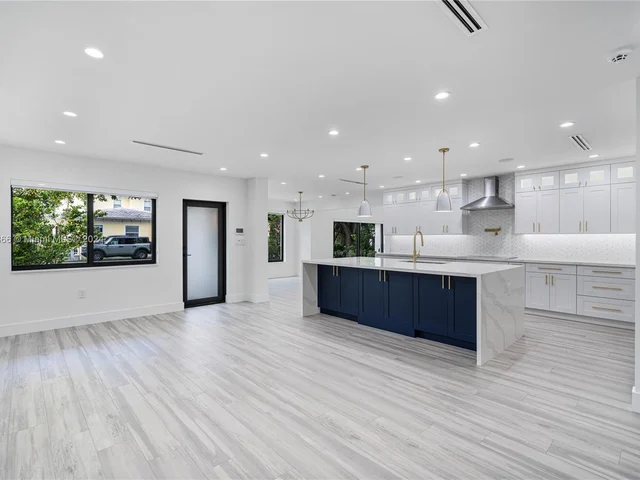 831 Cortez St, Coral Gables FL 33134