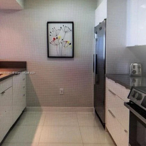 17275 Collins Ave # 1012, Sunny Isles Beach FL 33160