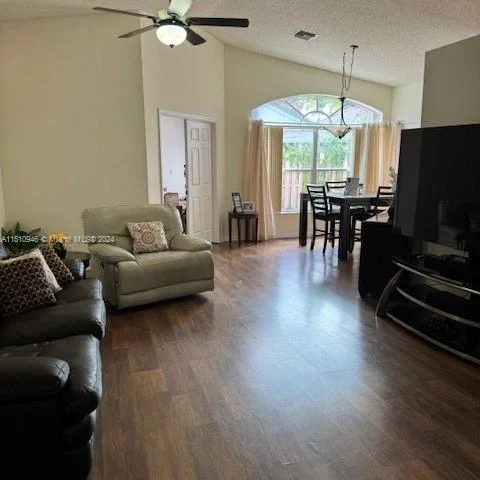 15710 SW 80th Ln, Miami FL 33193