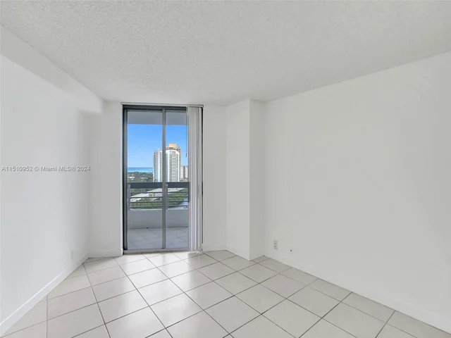 3400 192 ST # 1811, Aventura FL 33180
