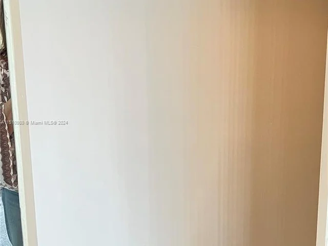 801 Brickell Bay Dr # 862, Miami FL 33131