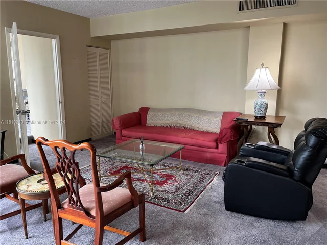 801 Brickell Bay Dr # 862, Miami FL 33131