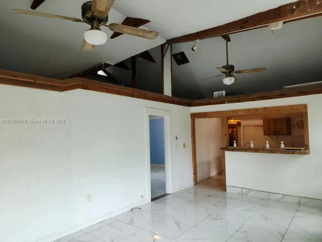 1024 N 24th Ave, Hollywood FL 33020