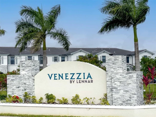 14852 SW 183rd Ter # 0, Miami FL 33187