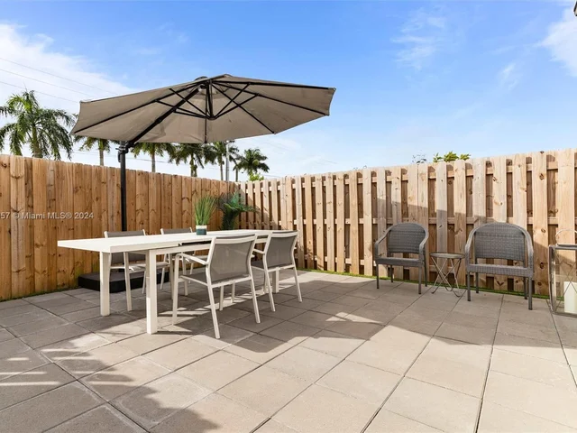 14852 SW 183rd Ter # 0, Miami FL 33187