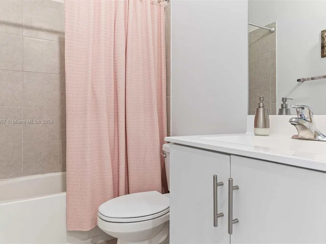 14852 SW 183rd Ter # 0, Miami FL 33187