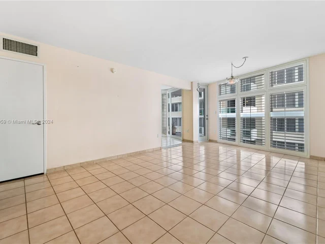1228 West Ave # 713, Miami Beach FL 33139