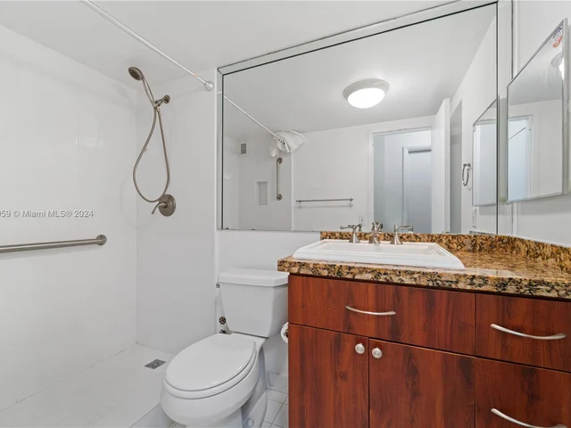 1228 West Ave # 713, Miami Beach FL 33139