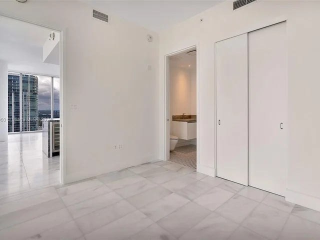 700 NE 26th Terrace # 3806, Miami FL 33137