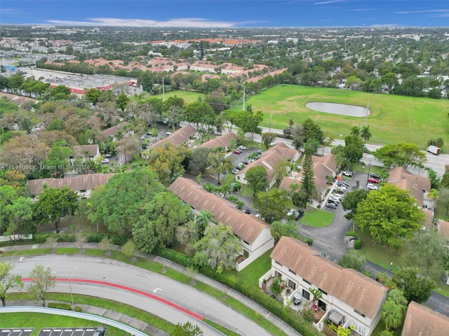 3062 S Oakland Forest Dr # 209, Oakland Park FL 33309