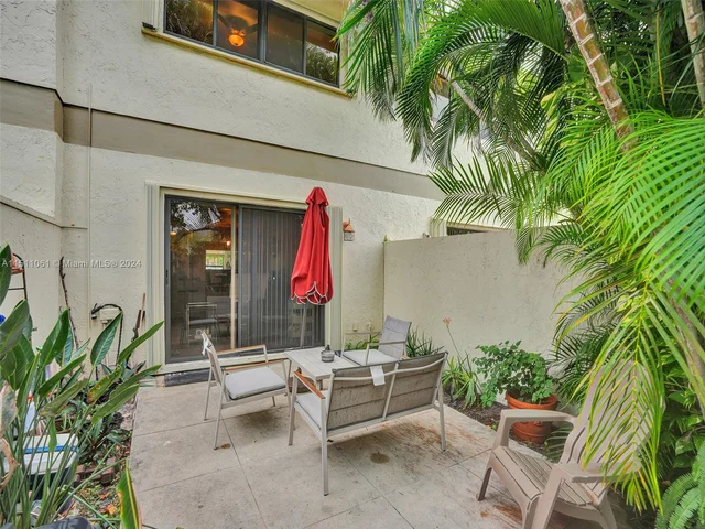 3062 S Oakland Forest Dr # 209, Oakland Park FL 33309