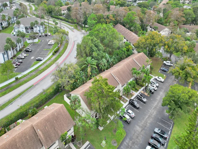 3062 S Oakland Forest Dr # 209, Oakland Park FL 33309