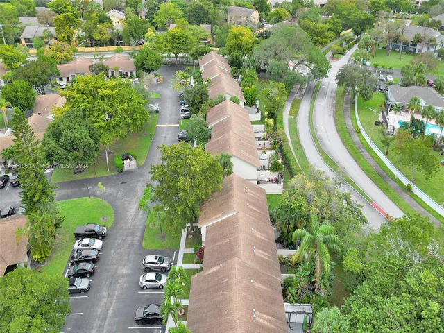 3062 S Oakland Forest Dr # 209, Oakland Park FL 33309