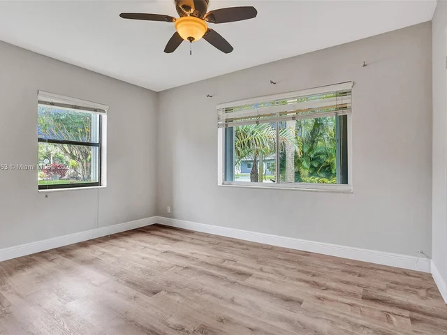 1705 SW 13th Ct, Fort Lauderdale FL 33312