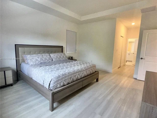 24242 SW 119th Pl, Homestead FL 33032