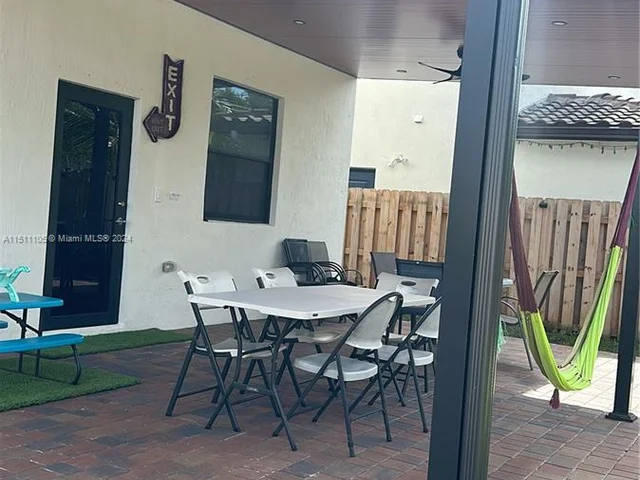 24242 SW 119th Pl, Homestead FL 33032