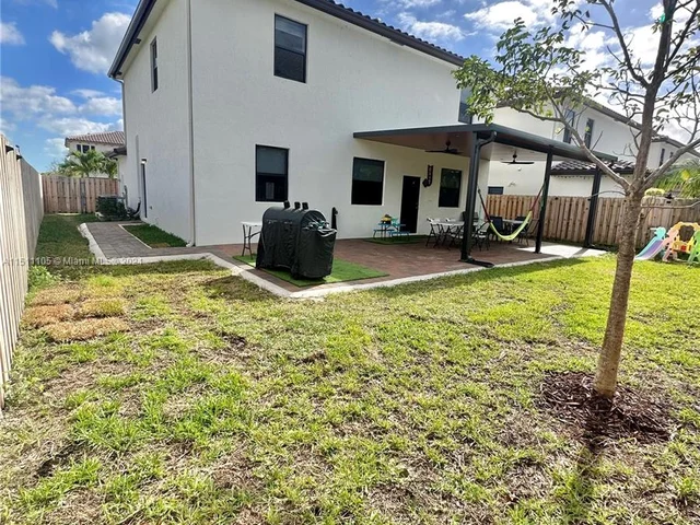 24242 SW 119th Pl, Homestead FL 33032