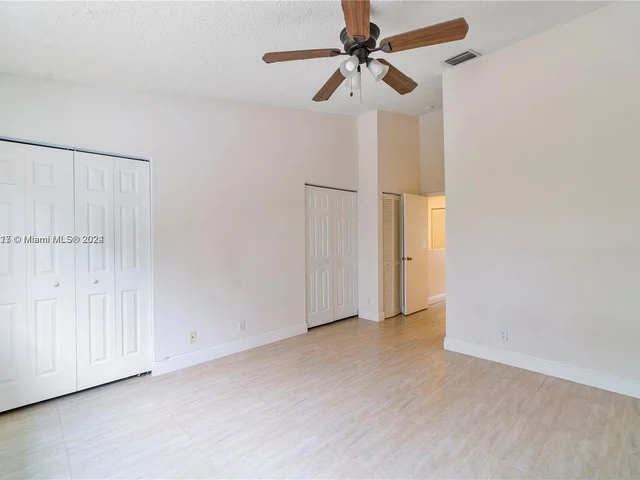 4974 SW 31st Ter # 4974, Hollywood FL 33312