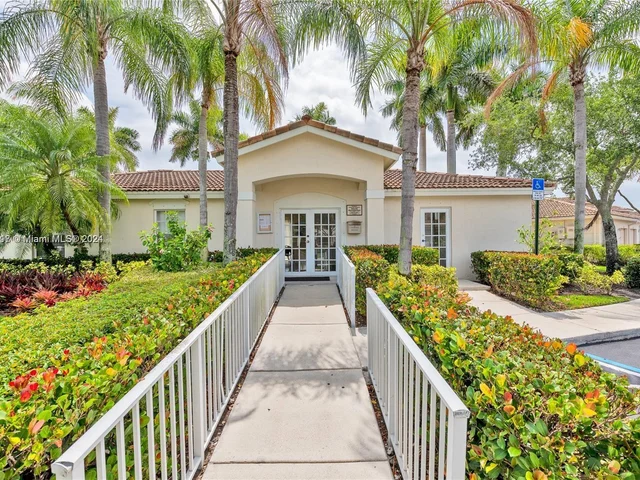 4974 SW 31st Ter # 4974, Hollywood FL 33312