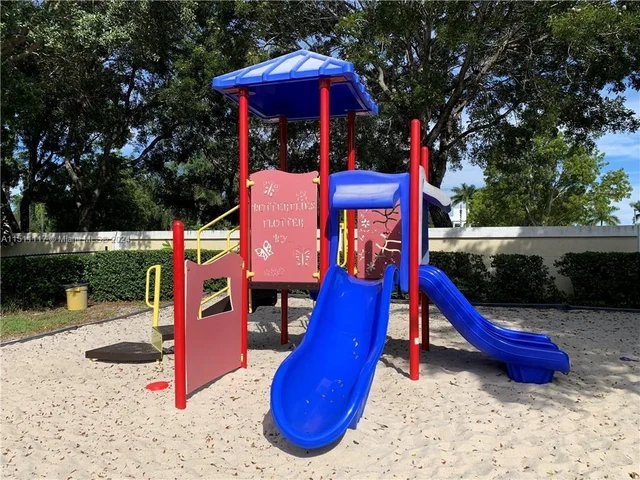 4974 SW 31st Ter # 4974, Hollywood FL 33312