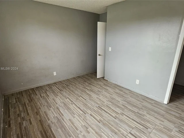 2771 SW 3rd St, Fort Lauderdale FL 33312