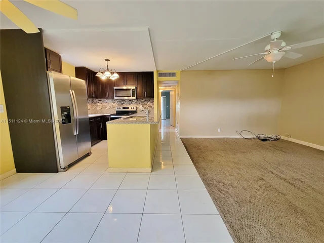 597 Monaco M # 597, Delray Beach FL 33446