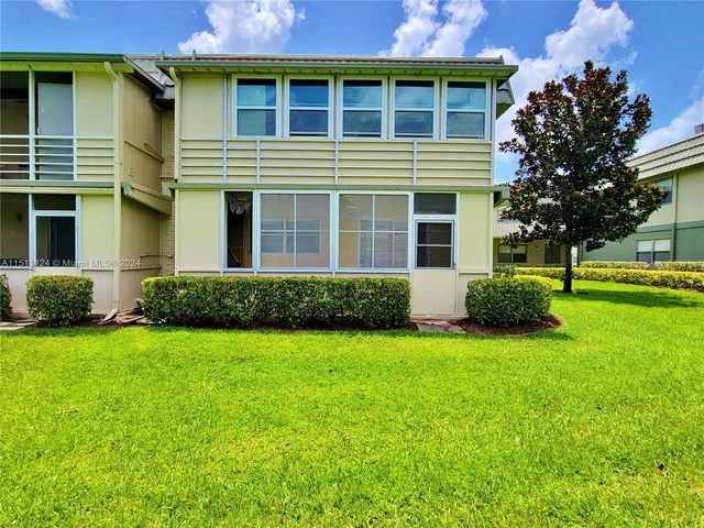 597 Monaco M # 597, Delray Beach FL 33446