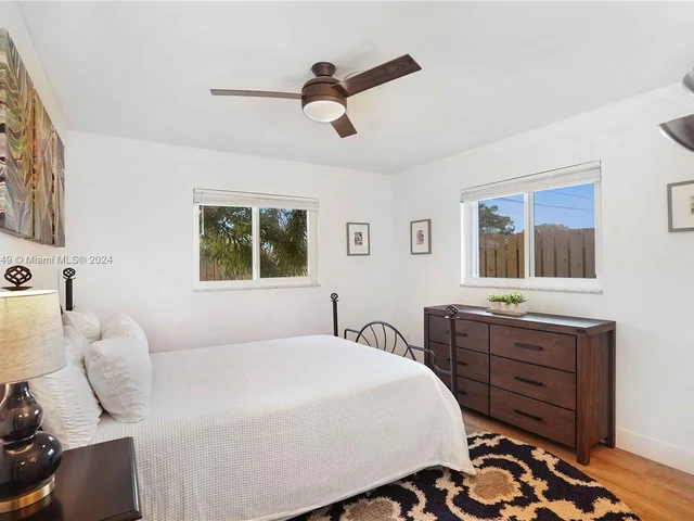 6341 NE 22nd Ave, Fort Lauderdale FL 33308