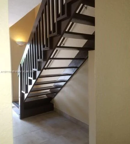 2500 NE 193rd St # 19381, Miami FL 33180