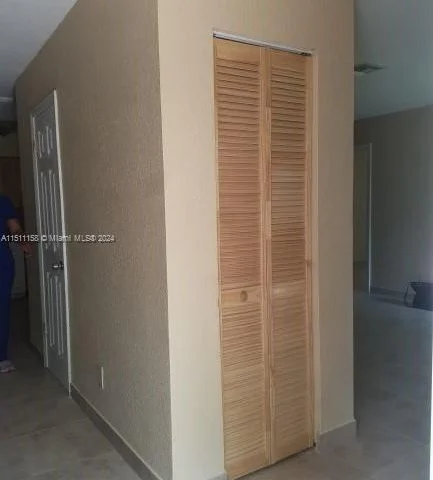 2500 NE 193rd St # 19381, Miami FL 33180