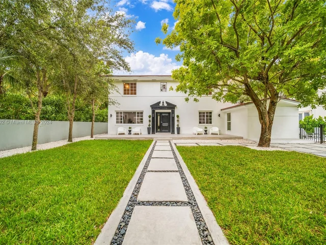 464 NE 57th St, Miami FL 33137