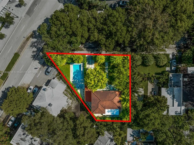 464 NE 57th St, Miami FL 33137