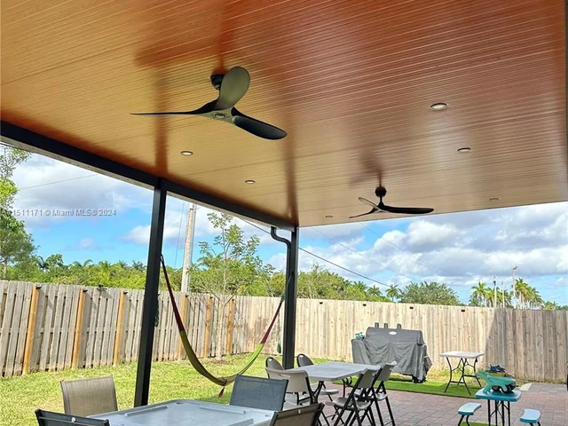 24242 SW 119th Pl # 24242, Homestead FL 33032