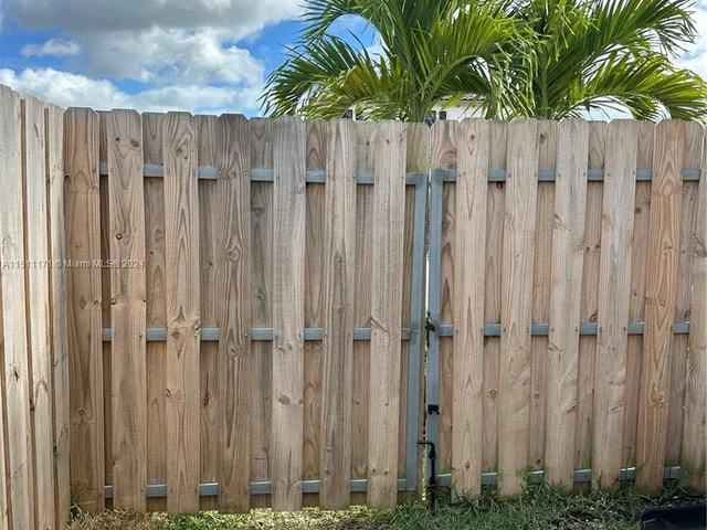 24242 SW 119th Pl # 24242, Homestead FL 33032