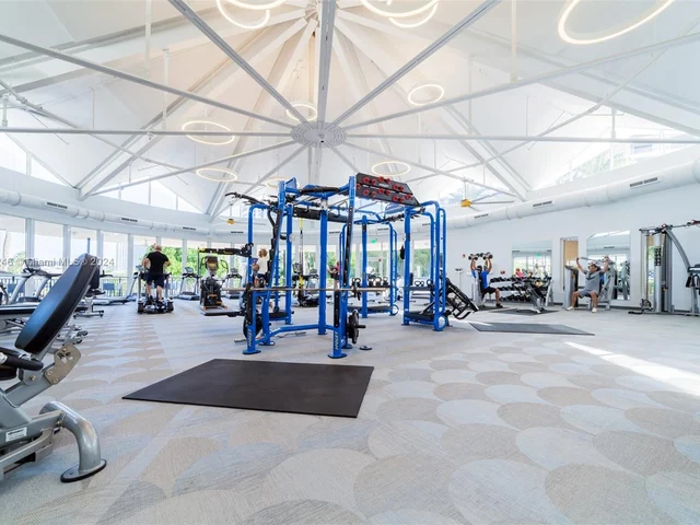 2500 Parkview Dr # 1117, Hallandale Beach FL 33009