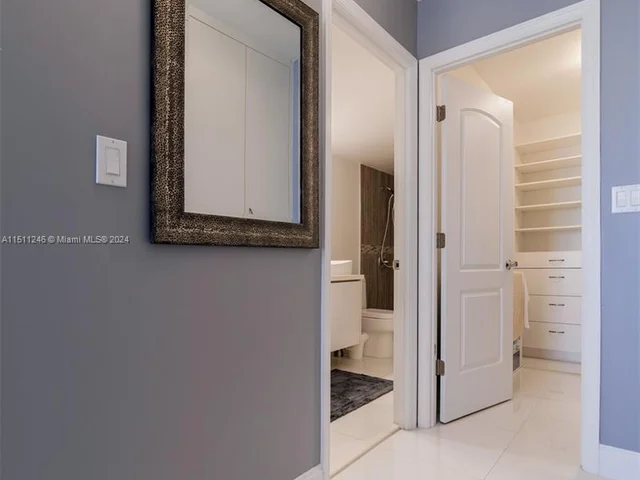 2500 Parkview Dr # 1117, Hallandale Beach FL 33009