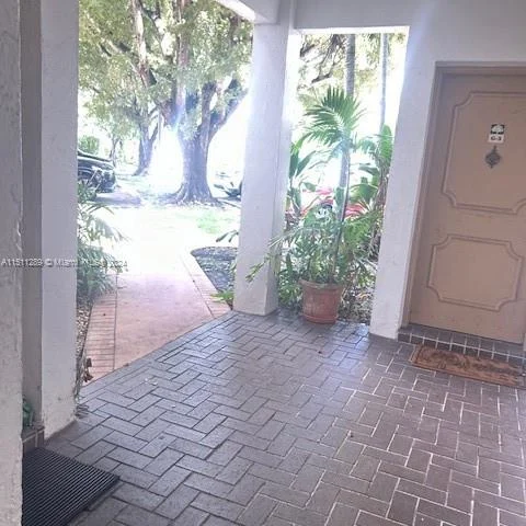 9350 SW 77th Ave # G4, Miami FL 33156