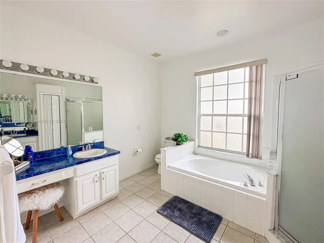 344 Grosvenor Loop, Davenport FL 33897