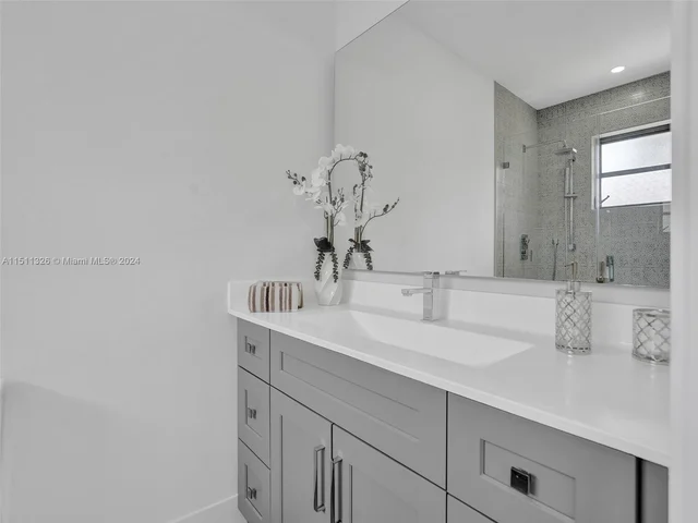 845 Ludlam Dr, Miami Springs FL 33166