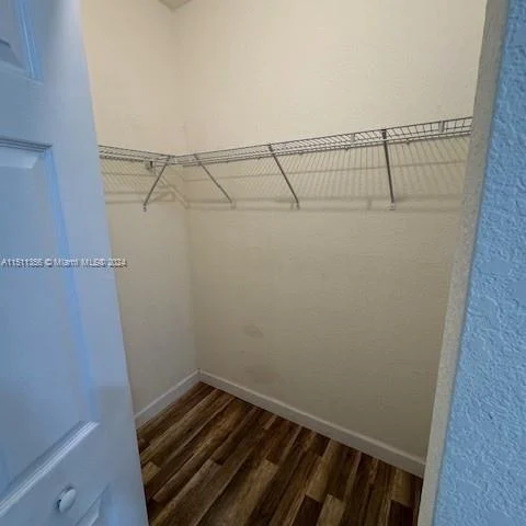 290 NW 109th Ave # 212, Miami FL 33172