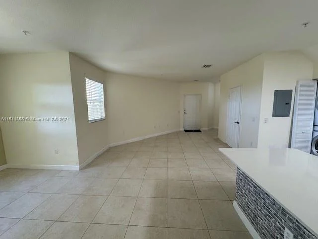 290 NW 109th Ave # 212, Miami FL 33172