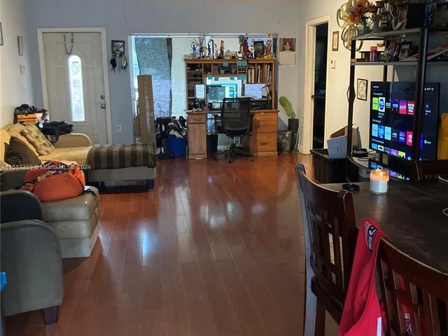 3060 NW 203rd Ter, Miami Gardens FL 33056