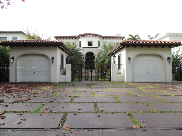 240 S Hibiscus Dr, Miami Beach FL 33139