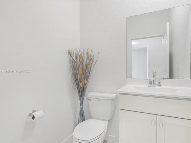 786 SE 18th St # 0, Homestead FL 33034