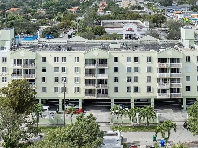 616 NW 26th Ave # 504, Miami FL 33125