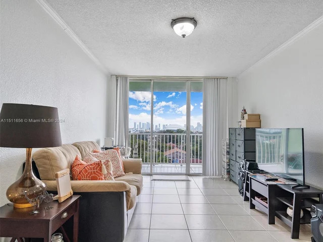 616 NW 26th Ave # 504, Miami FL 33125