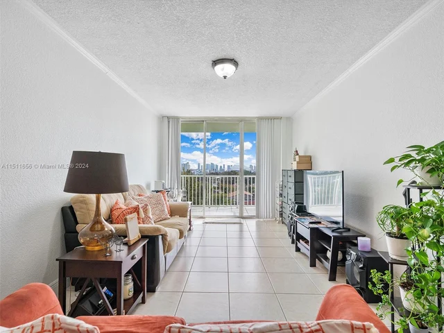 616 NW 26th Ave # 504, Miami FL 33125