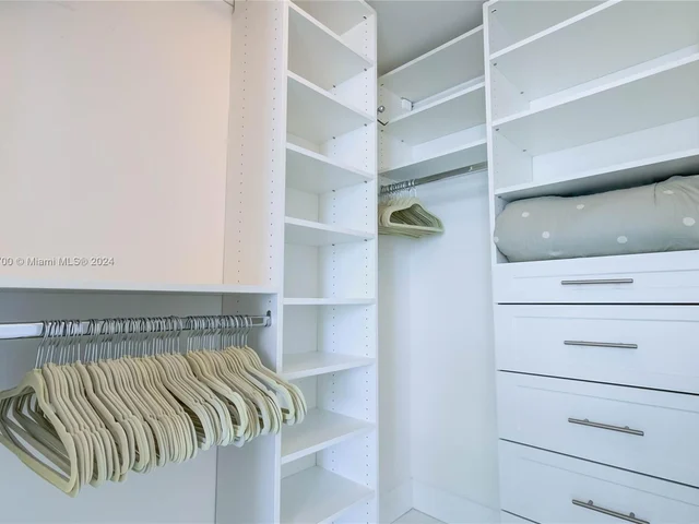 250 Sunny Isles Blvd # 804, Sunny Isles Beach FL 33160