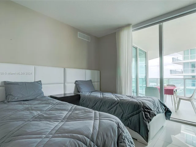 250 Sunny Isles Blvd # 804, Sunny Isles Beach FL 33160